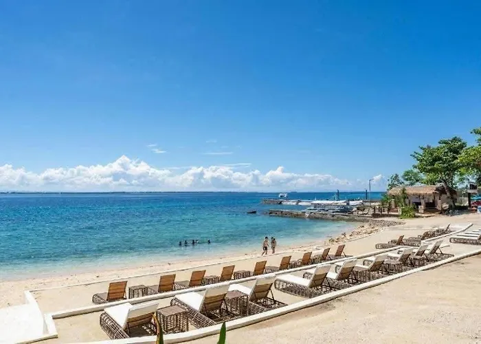 Апартаменты Mactan Newtown Staycation Мактан